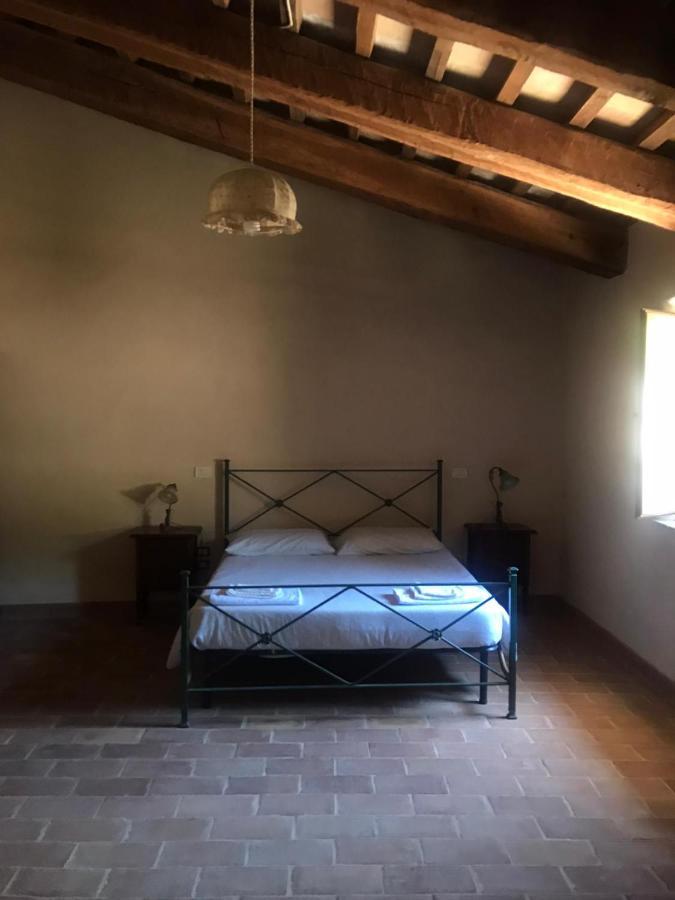 Agriturismo Il Covo Del Solengo Valtopina Exterior foto
